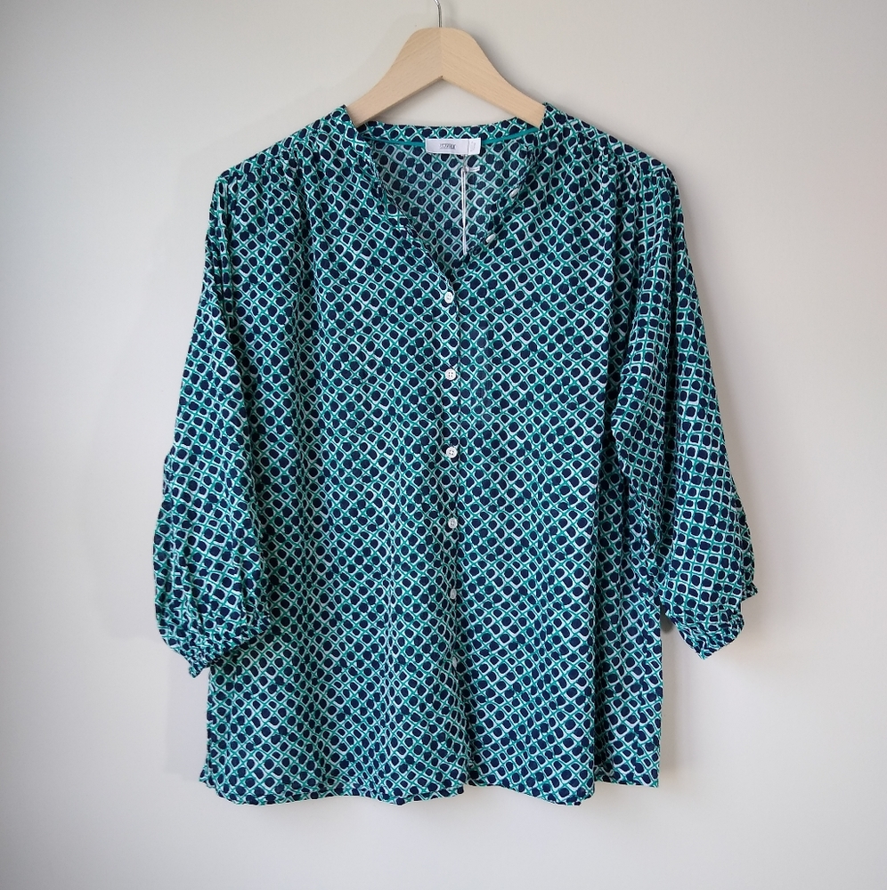 NWT Closed Cherry Blouse Top L Blue Green Print Large